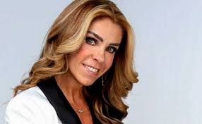 Maybe you would like to learn more about one of these? A Sus Casi 60 Anos Rocio Sanchez Azuara Luce Cuerpazo Al Usar Bikini