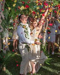 Toss The Confetti Pop The Champagne And Light The Candles Because We Are Celebrating Nine Years Of Business Toda Maui Weddings Wedding Planning Hawaii Wedding