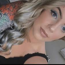 Misty Loomis's Instagram, Twitter & Facebook