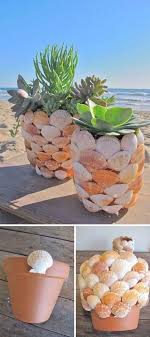 16 Diys Pour Feter L Arrivee De L Ete Pot De Fleurs Artisanat De Plage Deco Coquillage