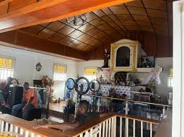 Sainte-Anne à Anse-à-Foleur : lieu de dévotion, de solidarité et de  controverse sociale