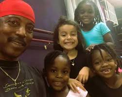 Lawrence Carroll Previews Latest Production