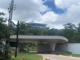 Koffi olomide's children are aristote, elvis, miss universe, nike, rocky, del pirlo mourinho, and saint james rolls. Zimbabwe Today Prophet Makandiwa S House In Harare Facebook
