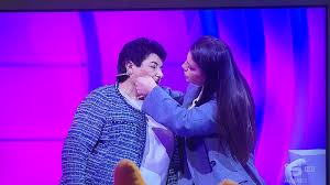 Lucia e Salvatore, la loro storia d'amore lunga 55 anni anni, protagonista  a C'è posta per te su Canale 5.