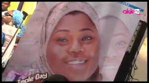 Last prophet latest yoruba 2019 islamic music video starring alh ruqoyaah gawat oyefeso. Download Imole By Rukayat Gawat Audio Mp4 Mp3 3gp Daily Movies Hub