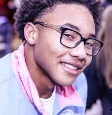 Xavier Alexander's Instagram, Twitter & Facebook