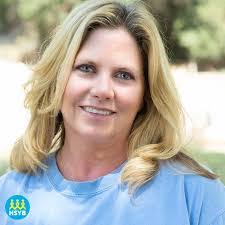 Kim Woolford's Instagram, Twitter & Facebook