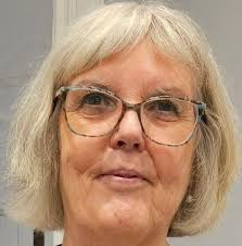 I'm just heading back from a trip to Aran and I have a vague memory of a  school trip to Brodick. It would have been around 1969-71ish. does that  ring a bell