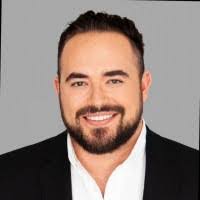 Gustavo Nevarez's Instagram, Twitter & Facebook