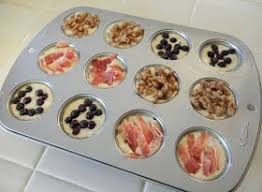 Pancake Bites Great On The Go Stuff Them With Your Favorite Breakfast Ingredients Love This Theworldaccordingtoeggface Recipes Food Pancake Bites