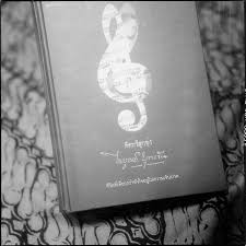 เพลง ตลาดเมืองใต้ ครูไพบูลย์ บุตรขัน ประพันธ์คำร้องและทำนอง เมื่อปี พ.ศ.2513 ขับร้องต้นฉบับโดย เพลิน พรหมแดน เป็นเพลงประกอบภาพยนตร์เรื่อง ฝนใต้. 100 à¸› à¸Šà¸²à¸•à¸à¸²à¸¥ à¹„à¸žà¸š à¸¥à¸¢ à¸š à¸•à¸£à¸‚ à¸™ à¸„ à¸•à¸à¸§ à¸œ à¸¡à¸­à¸šà¸Š à¸§ à¸•à¹ƒà¸« à¸ à¸šà¹€à¸ª à¸¢à¸‡à¹€à¸žà¸¥à¸‡ The Momentum
