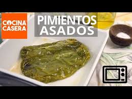 Quitar la piel y las semillas. Pimientos Asados Al Microondas Cocina Casera Youtube