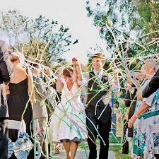 10 Non Traditional Wedding Send Off Ideas Wedding Exits Wedding Send Off Wedding Streamers