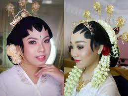 Make up wedding traditional yogya paes ageng. Perbedaan Tata Rias Pengantin Paes Jogja Putri Dan Solo Putri Land Of Jenganten