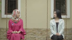 Beberapa kali kami melakukan ciuman lembut di dalam nah, sudah bersih. ucap rico sambil tersenyum. Drama Bersiri Kalis Kasih Lakonan Mawar Rashid Sensasi Selebriti