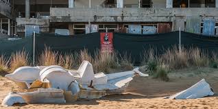 Varosha war einst ein hotspot für touristen, fristet seine zeit jedoch seit 1974 als geisterstadt. Die Geisterstadt Republik