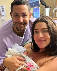 Watch what happens when Becca and Thomas return to ‘Bachelor in Paradise’