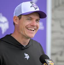 Vikings sign three draft picks as rookie minicamp begins