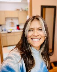 Accentuating the beauty of my very special eye. Thanks @saigeclawsonhair  for another great cut that frames my diamond eye:) #grateful #beauty #hair