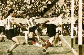 Esta pagina esta hecha para que el segundo domingo de julio de todos los años se celebre el día. Por Que El 14 De Mayo Se Celebra El Dia Del Futbolista Argentino Entrelineas Info