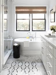 Articles about collection/san francisco ca on apartment therapy, a lifestyle and interior design community with tips and expert advice on creating happy, healthy cw stockwell ceo katy polsby reinvigorated her apartment in this san francisco house with lots of patterned wallpaper and color! Old Town Sausalito Ca Traditional Bathroom San Francisco Urrutia Design White Bathroom Designs Bathroom Design Inspiration Modern Bathroom Design