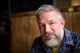 Tom Empey's Instagram, Twitter & Facebook