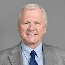 2023's Best Hiking Cities in the U.S.