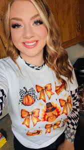 Best Thanksgiving sweatshirt ever!!😍🦃 Find it here (affiliate link):  https://rstyle.me/+6Qpwtyawtgw24b5rSbMnvw