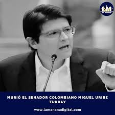 El coronel Robert Infante primer comandante del cuerpo de bomberos del  municipio Carirubana dio detalles de lo que será el primer núcleo de la  Universidad Nacional Experimental de la seguridad núcleo Falcón,