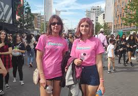 We do our best to bring you the latest news, pictures, and videos faster than taylornation. Fans Display Fashion Kaleidoscope At Bts Wembley Concert Korea Net The Official Website Of The Republic Of Korea
