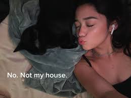 gabriella (@gaby.sheen)