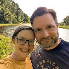 Native honeysuckle options for privacy cover