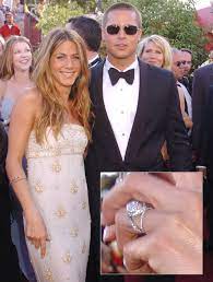 Jennifer Aniston Wedding Dress Brad Pitt Jennifer Aniston Wedding Dress Jennifer Aniston Wedding Wedding Dresses