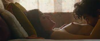 Lucy Hale - Dude (2018) - Celebs Roulette Tube