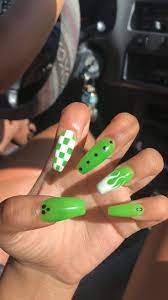 25 Baby Pink Nails That You Can Wear Right Now Beauty Home In 2021 Green Acrylic Nails Green Nails Drip Nails
