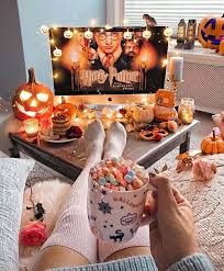 Create peace and style in your kids' shared bedrooms using these seven decor tips covering storage solutions, room organization, and color schemes! Pin By Elizabeth On Halloween Fall Halloween Decor Halloween Pumpkins Fall Bedroom