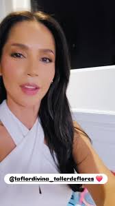 Mi gente linda estamos a pocas semanas de finalizar Top Chef VIP 🥹...  disfruten los últimos episodios de este diario que esta hecho con todo el  amor para ustedes ❤️