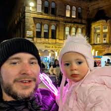 Opal storm in the 16:50. 2nd in higher grade last race. Won't mind the  ground and back to last winning mark 5/1 now was 15/2 earlier 🤞