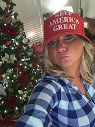 Mindy Bollinger's Instagram, Twitter & Facebook