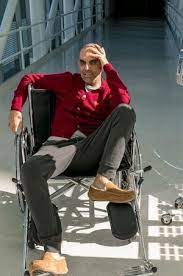 Alles von ihrer lieblingsmarke an einem ort. Face Au Cancer Le Combat De Christian Audigier