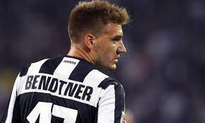 Eddig 3720 alkalommal nézték meg. New Kit Leaks First Bendtner Shirt Bought And Fergie Revelations Talksport