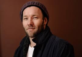 I Tip My Hat to You, Joel Edgerton