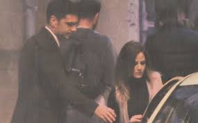 04.08.2020 | 12:37 από κωστας παπαδοπουλος. Myrwnas Straths Milaei Prwth Fora Gia Thn Gynaika Poy Toy Exei Klepsei Thn Kardia