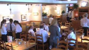 Sara elliott the dining room is your home's temple of elegance. Peek Inside Olive Garden Youtube