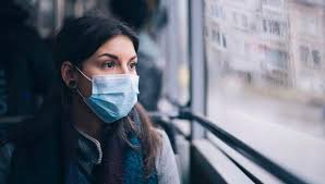 Quítese la mascarilla correctamente y lávese las manos después de tocar una mascarilla usada. Cual Es La Recomendacion Sobre Mascarillas Para Prevenir El Covid 19 Mundo Gestion