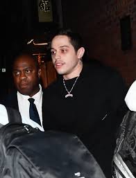 Pete davidson is a comedian and actor who was born in new york on november 16, 1993. Pete Davidson And Phoebe Dynevor Are Now Wearing Matching Pd Necklaces Vanity Fair