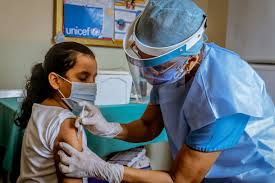 En los estados unidos, los centros para el control y la prevención de enfermedades (cdc) publican el calendario de vacunas. Unicef Advierte Que La Pandemia Por Covid 19 Ha Reducido La Cobertura Regular De Vacunacion De Ninos Y Ninas En El Pais