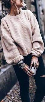 40 Oversized Sweater Winter Outfit Ideas For Women Styledme Oversized Sweater Outfit Stylish Fall Outfits Winter Sweaters Oversized