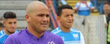 Maybe you would like to learn more about one of these? Mira La Emotiva Jineta De Capitan De Humberto Chupete Suazo