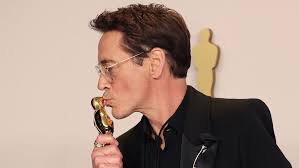 Robert Downey Jr. ganó el primer Oscar de su carrera por su papel en  'Oppenheimer'